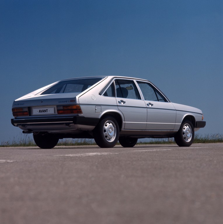 Audi 100 Avant 2.1 E CL, 136hp (Automatic)